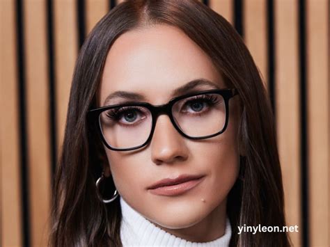 linyleon|𝐘𝐈𝐍𝐘𝐋𝐄𝐎𝐍 (@yinyleonofficial) • Instagram photos and videos.